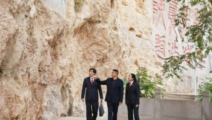 全国人大代表殷其龙：织密长江文化遗产保护网