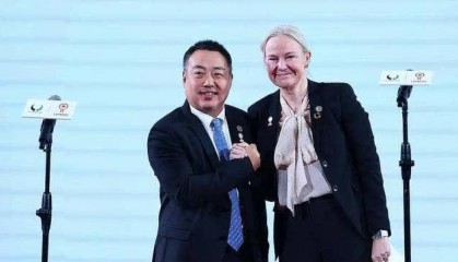 刘国梁现身粉碎谣言，名记贺晓龙或被迫退网，幕后黑手究竟是谁？