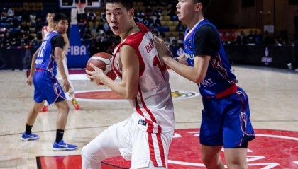 U16男篮亚洲杯：15岁2.08米中锋张子一崛起，数据惊艳