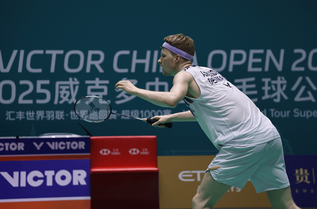 连续逆转世界第3!王正行2-0霸气横扫安东森,国羽预定3金3银