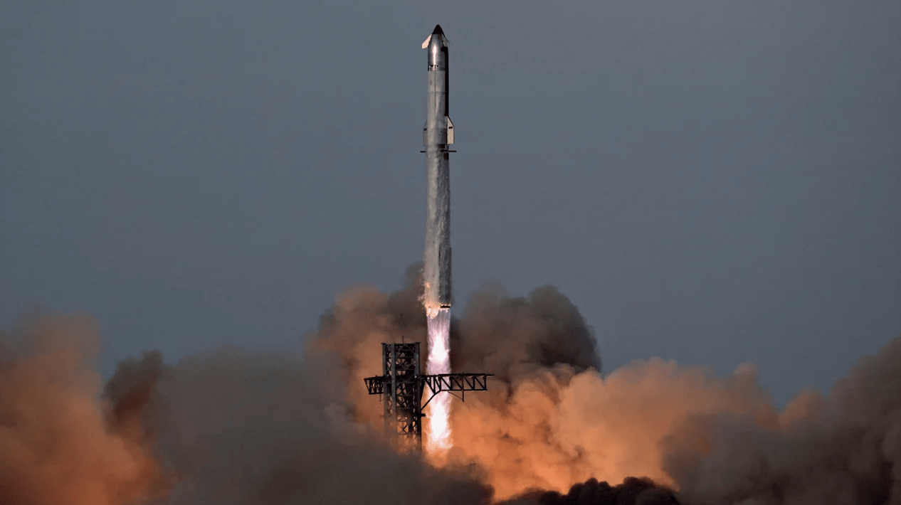 SpaceX星舰第十次试飞:1亿美元飞一次,发射节奏滞后或致美重返月球计划延期