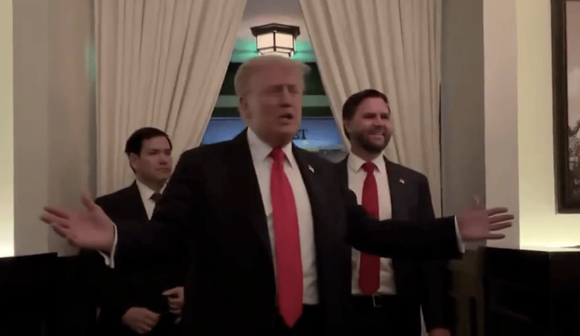 任内首次!特朗普在华盛顿外出就餐以示治安转好,部分不满者给餐厅一星差评