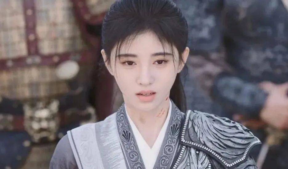 当女将军成为内娱偶像剧时尚单品，我们更怀念穆桂英