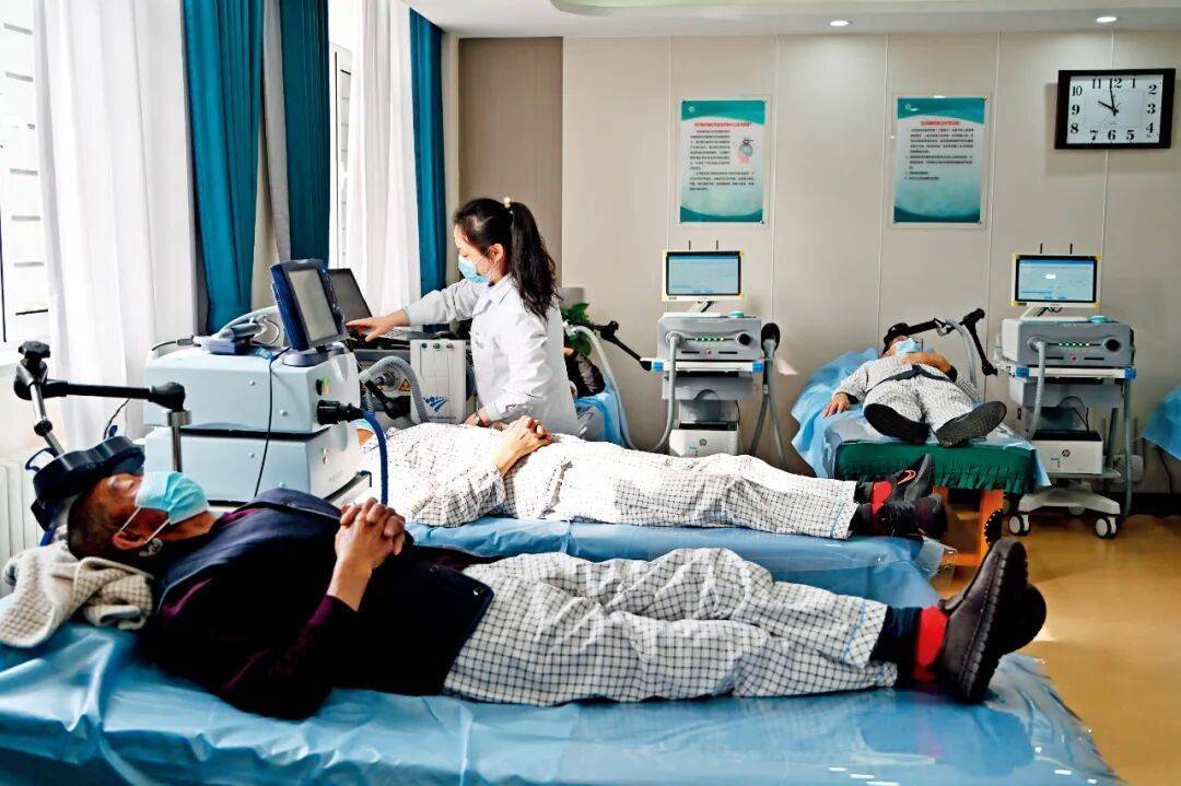 这个门诊被年轻人涌入,“有医院误诊率高达90%”