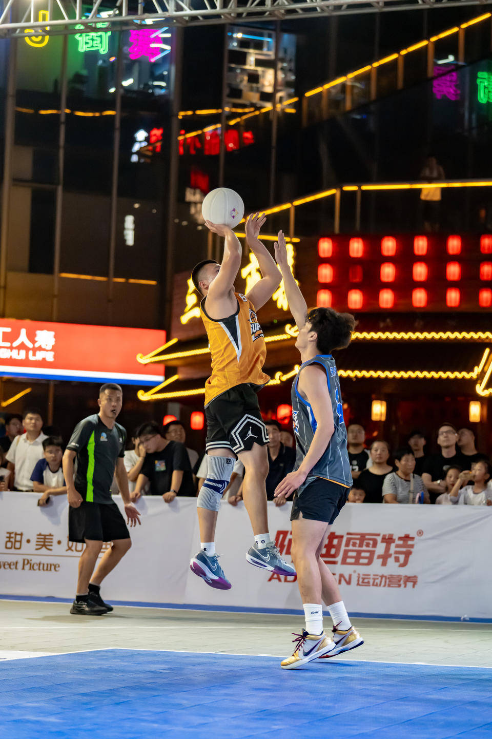 “好运山东”2025SUPER3 3X3 篮球争霸赛火热进行