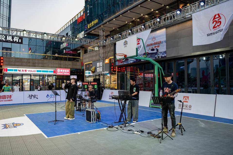 “好运山东”2025SUPER3 3X3 篮球争霸赛火热进行