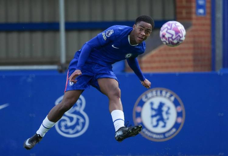 BBC:切尔西将与17岁边锋麦奎恩签署长期合约