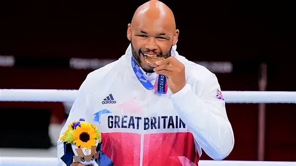 更换赛事转播平台!弗雷泽·克拉克今后的比赛将在BBC上直播